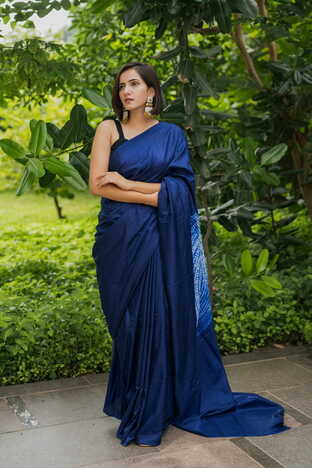 Blue saree